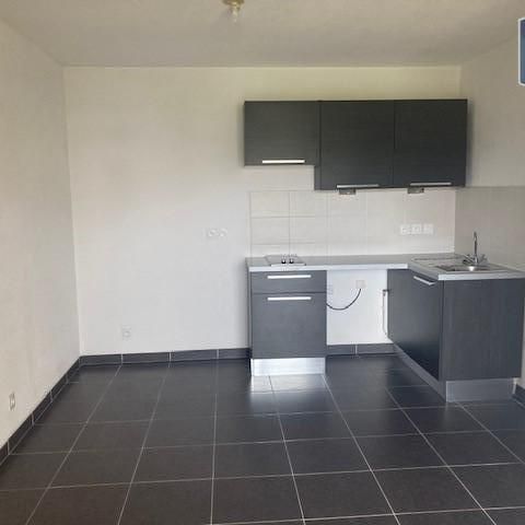 Location Appartement 2 pièces 43m² LE LUC 83340 - Photo 1