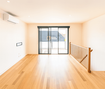 1 Attercliffe Avenue, Pascoe Vale, Vic 3044 - Photo 2