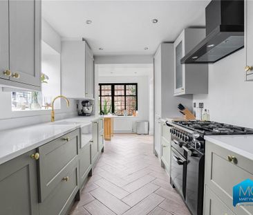 3 bedroom maisonette to rent - Photo 2