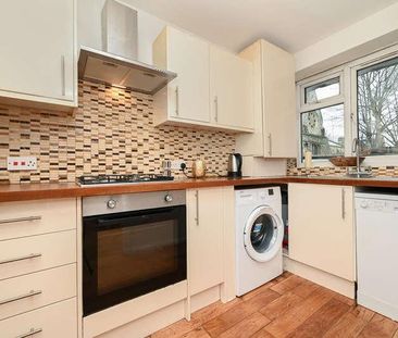 Wilfred Court, South Grove, Tottenham, London, N15 - Photo 1