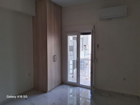 Studio/Γκαρσονιέρα για ενοικίαση Έξι Δρόμοι (Λάρισα) - Photo 3