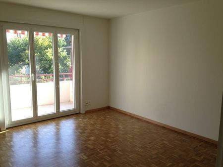 Magnifique appartement de 3 pièces situé au rez-de-chaussée - Photo 2