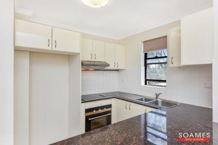 5/4-8 Larool Crescent, - Photo 3