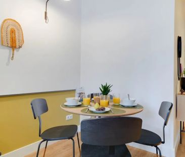 Carrer de Sepúlveda, Barcelona, Catalonia 08015 - Photo 3