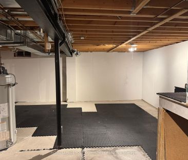 For Lease - 12 Pegasus Drive, Richmond Hill, Ontario - Photo 1