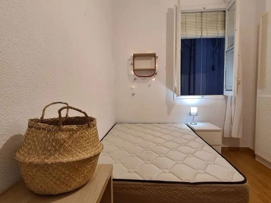 Carrer de Matias Perelló, Valencia, Valencian Community 46005 - Photo 1