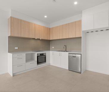 Pretty Awesome - Photo 6