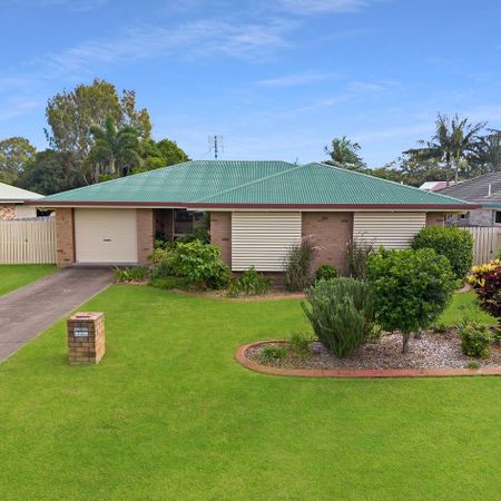 4 Bedroom Home in Point Vernon - Photo 4