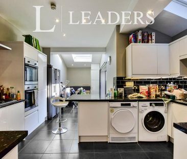 7 bedroom house to rent - Photo 4