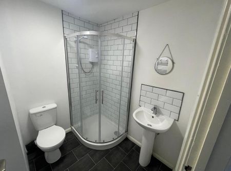 28 Victoria Street - Photo 3