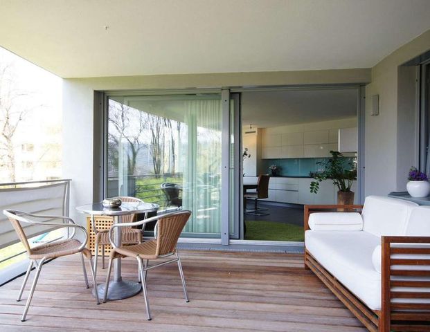 Stilvolle 3-Zimmer-Wohnung mit Balkon und Tiefgarage an der Karlshöhe - Foto 1
