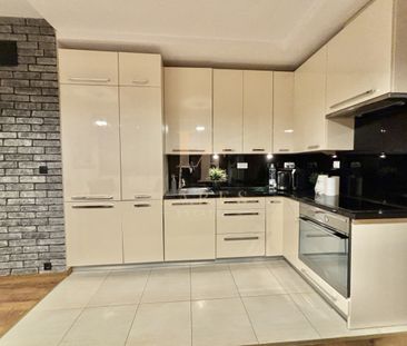 Klimatyzacja | Metro Trocka | Balkon | Ochrona - Zdjęcie 6