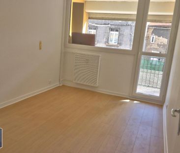 Location Appartement 3 pièces 67m² RIVE DE GIER 42800 - Photo 4