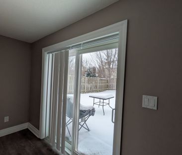 For Lease - 747 REDTAIL Court, London North, Ontario - Photo 2