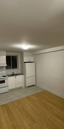 Brand New 1 1/2 Studio All Furnished - Photo 1