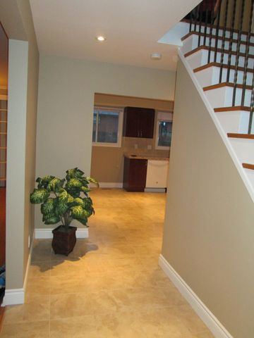 For Lease - 148 Allanhurst Drive, Toronto, Ontario - Photo 3