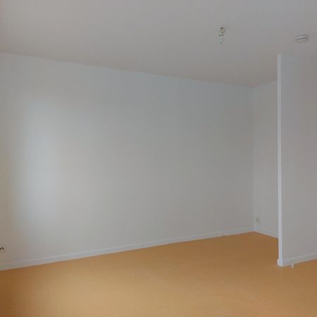 Appartement T1 à VERVINS - Photo 3