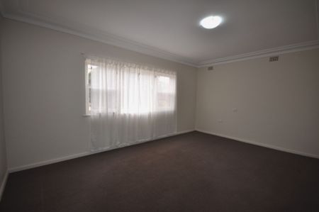 2/60 Palmer Street, 2161, Guildford Nsw - Photo 5