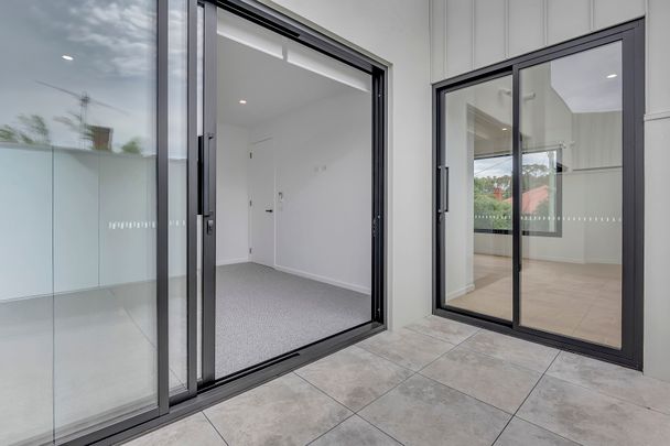 1-4/154 Separation Street, Northcote VIC 3070 - Townhouse For Rent | Domain - Photo 1