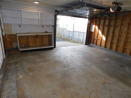 FOR RENT – 20 Feldspar Crescent, Halifax, Nova Scotia - Photo 3