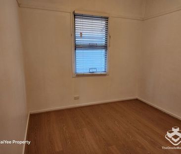 Charming 3-Bedroom Home in Moorooka - Photo 4