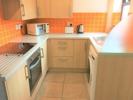 Porterbrook Apartments, Broomhall – 2B – BILLS INCLUDED! - Photo 2