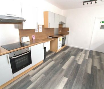 8 Bed Terraced House To Rent - Photo 6