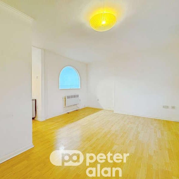 Felbridge Close, Atlantic Wharf, Cardiff, CF10 - Photo 1