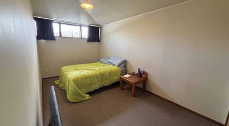 UPPER LEVEL AND VIEWS - Photo 4