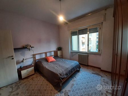 Stanza singola per ragazza a Monza - Photo 2