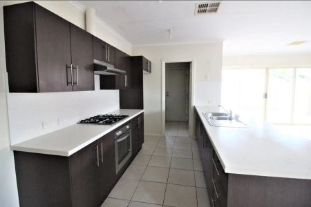 Modern 3-Bedroom Home in Prime Location - Photo 4