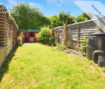 2 bedroom maisonette to rent - Photo 1