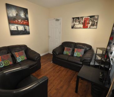 5 bedroom house to rent - Photo 2