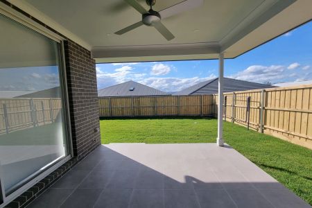 13 Basker Street, Chisholm. - Photo 4