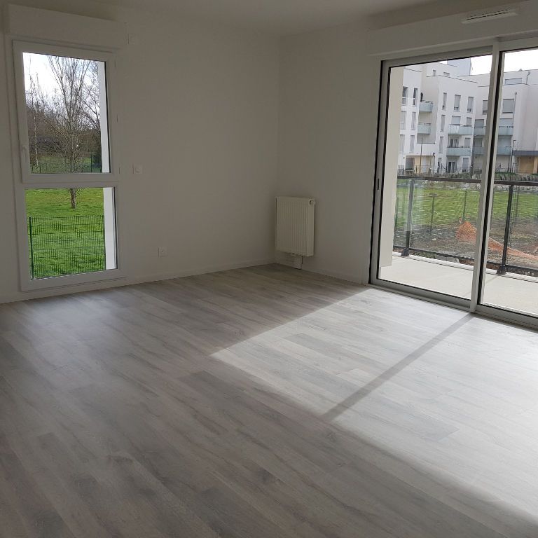 Location Appartement 3 pièces 64m² MONT ST AIGNAN 76130 - Photo 1