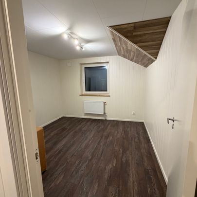 Tegelbruksgatan, Hyllinge - Foto 1