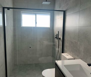 1/106 Taylor Street, Condell Park NSW - Photo 6