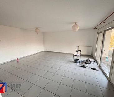 Location appartement récent 4 pièces 100.1 m² à Thyez (74300) 5 - Photo 2