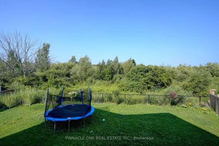 Detached Home For Lease | E9235634 - Photo 4