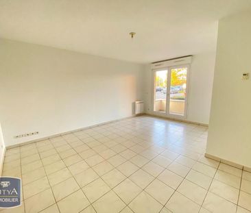 Location Appartement 2 pièces 48m² LOUVROIL 59720 - Photo 2