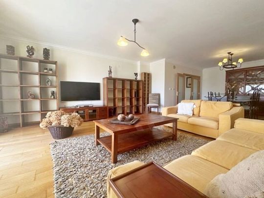 3 room luxury Flat for rent in Carcavelos e Parede, Cascais, Lisbon - Photo 1