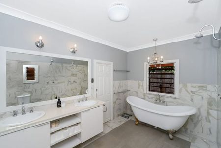 243 Wills Street, Townsville City - Photo 5