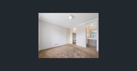 Well-presented family home - Photo 4