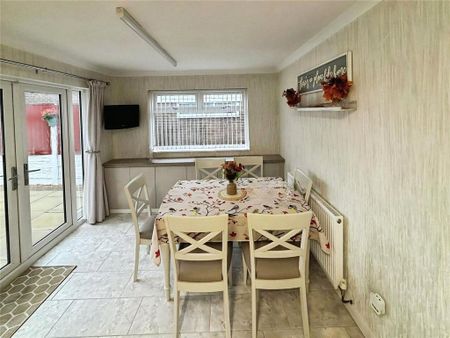 2 bedroom bungalow to rent - Photo 4