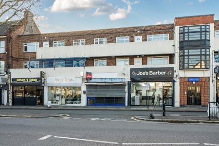 3 bedroom flat to rent - Photo 2