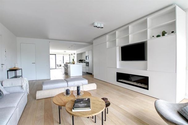 Appartement te huur in Etterbeek - Photo 1