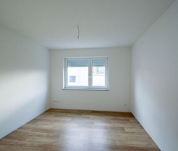 Neubau Erstbezug | Exkl. 3-Zimmerwohnung | Großer Balkon | EBK | FBH | gefragte Lage - Foto 2