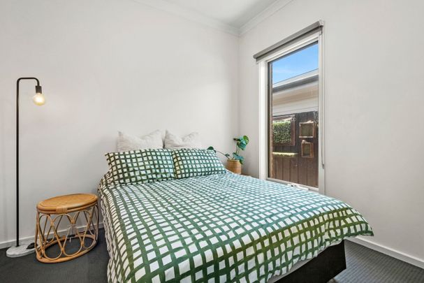 Low-Maintenance Bliss In Belmont! - Photo 1