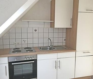 Dachgeschosswohnung mit Extras! - Photo 1