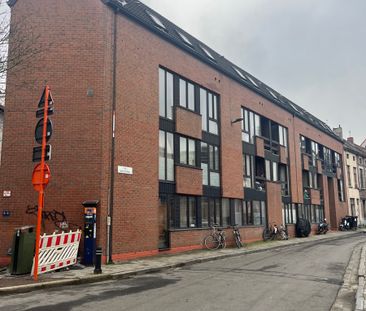 Volledig Gerenoveerde & Energiezuinige Studio - Photo 2